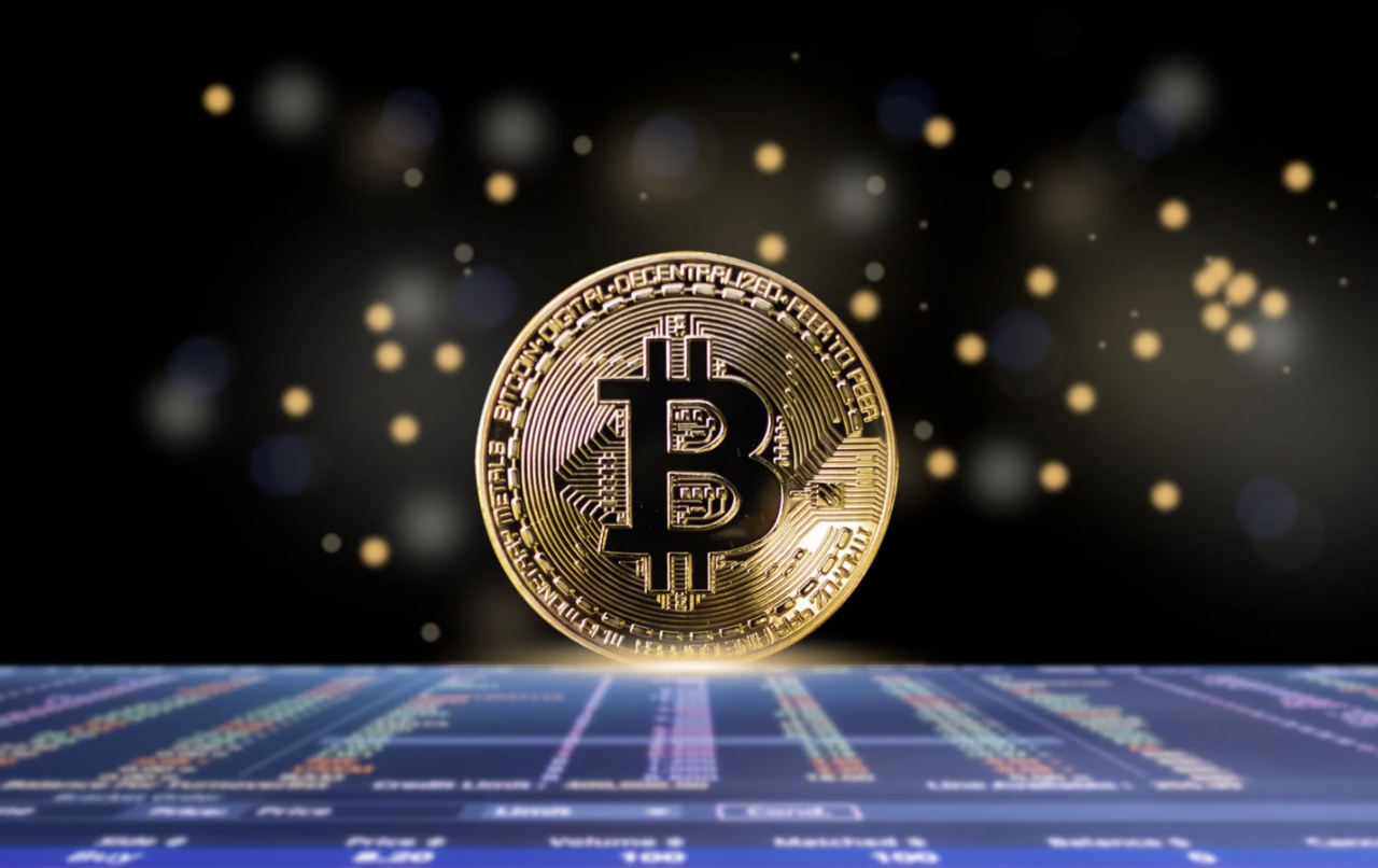 Bitcoin hits all-time high of $123,000 amid U.S. crypto policy debate and rising investor interest